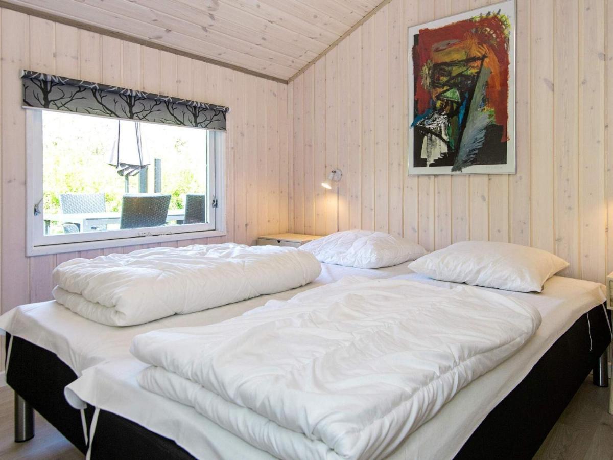 8 Person Holiday Home In Hejls Exterior photo