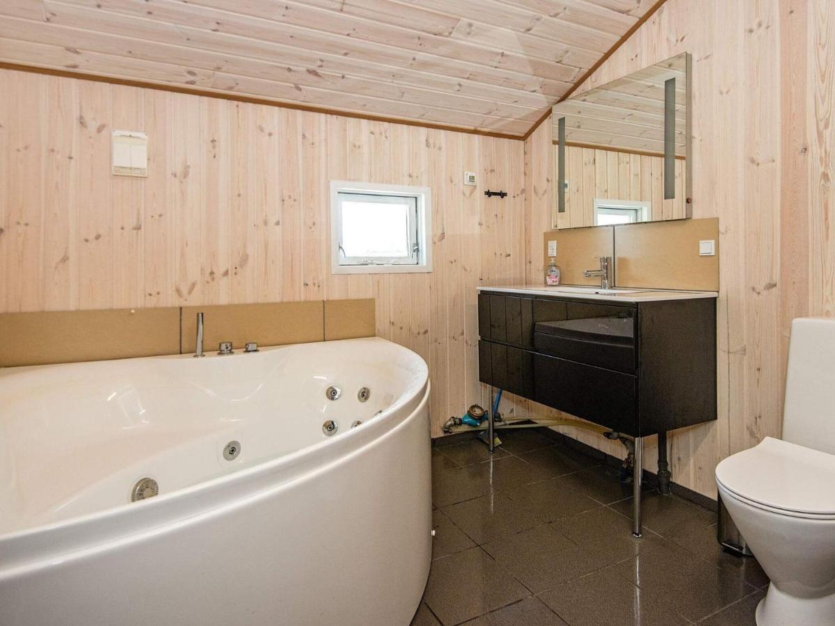8 Person Holiday Home In Hejls Exterior photo